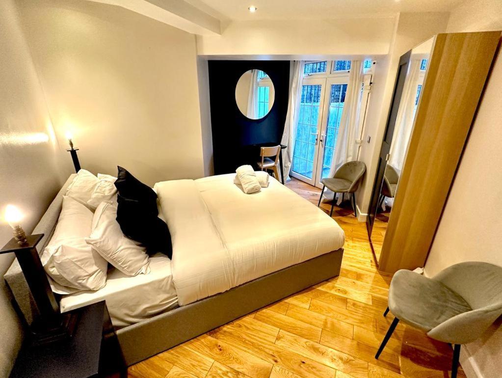 Apartamento 30 Secs To Euston Station Londres Exterior foto